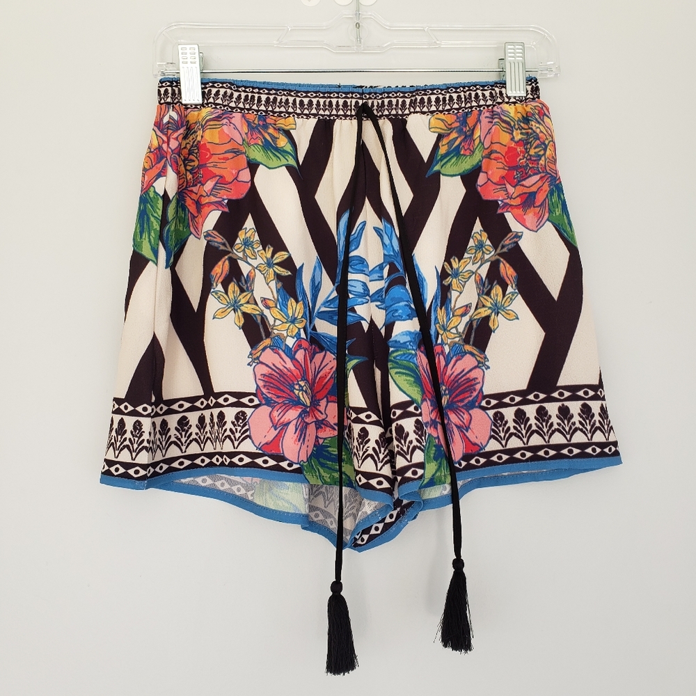 Flying Tomato Shorts